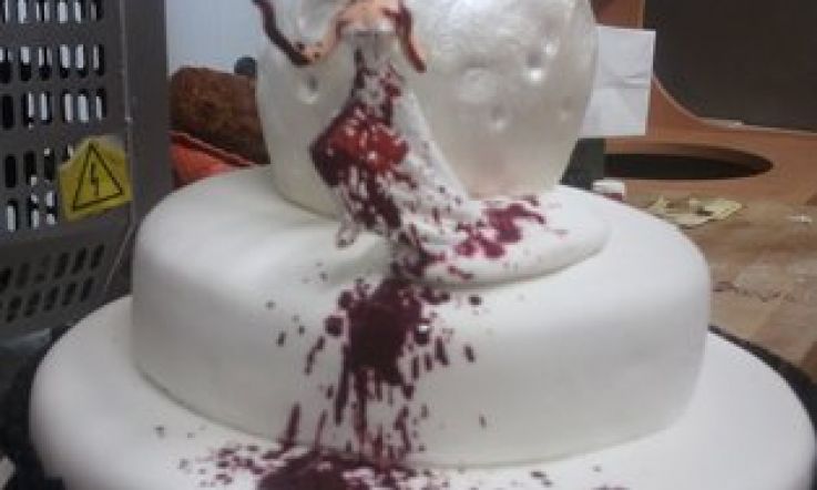 Lady Gaga celebrates Halloween with a delicious looking cake