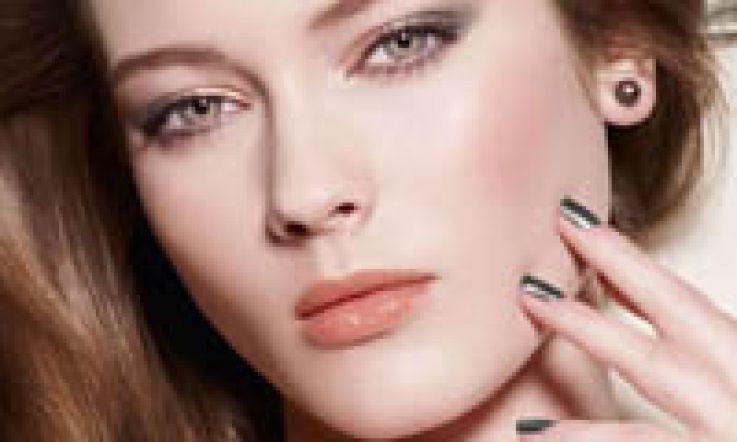 SS11: Les Perles de Chanel Spring Makeup Collection
