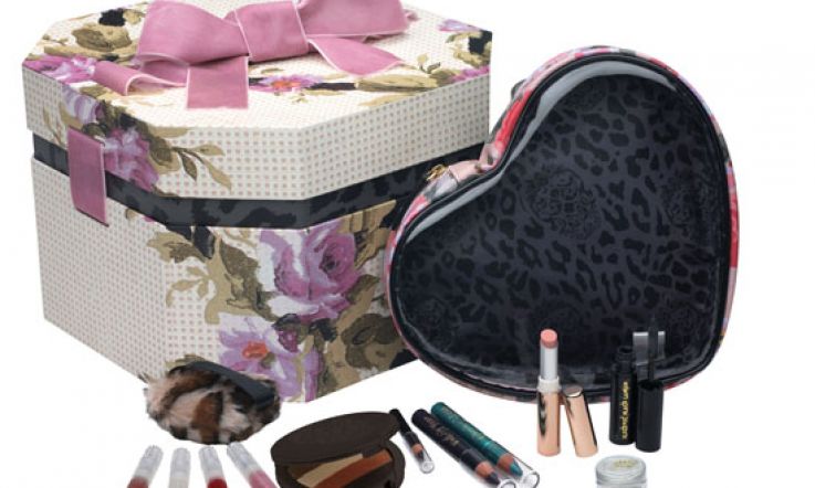 Advertisement: Boots Killer Offer Is Fearne's Favourite Hat Box