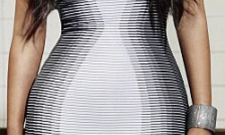 Kim Kardashian in Optical Illusion Dress: so not fat