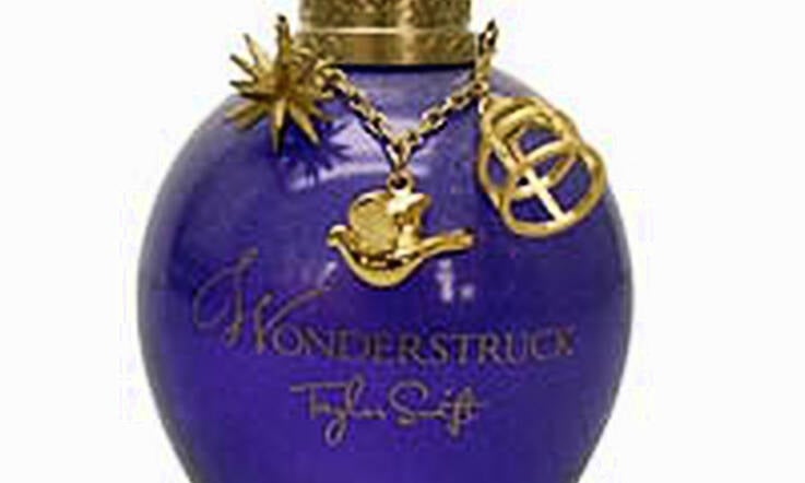 Taylor Swift Launches Wonderstruck: Beaut.ie Wonderstruck at Resemblance to Lagerfeld's Sun Moon and Stars