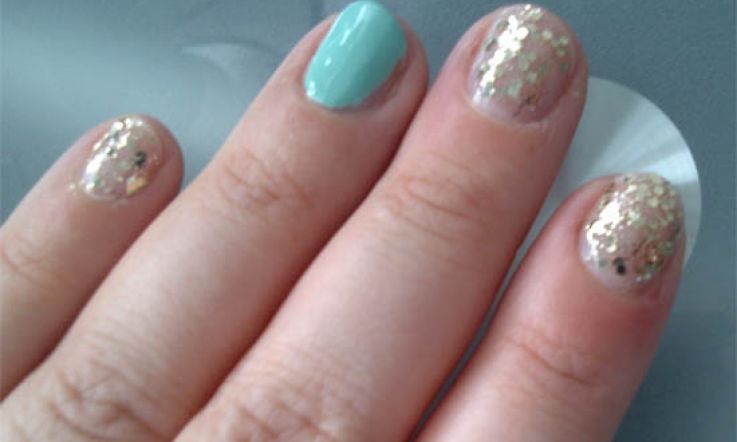 Make Do & Mend Nails: Mint and Glitter 