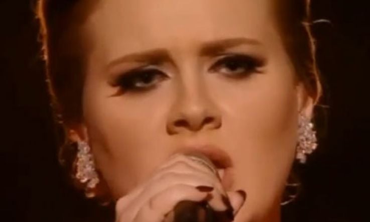 Adele at the Brits: makeup masterclass
