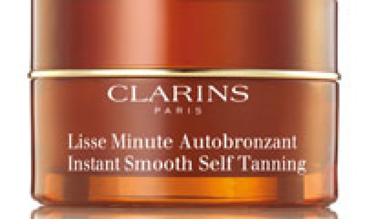 Clarins Instant Smooth Golden Glow: bronzing primer is an instant hit