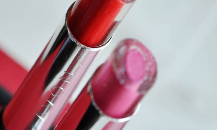 Avon Shine Attract Lipsticks for SS12: Pictures & Swatches