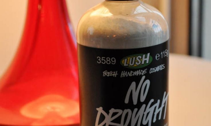 Lush No Drought Dry Shampoo Review: Smells Great, Messy as Hell