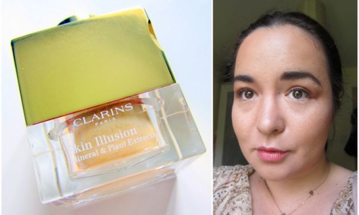 Clarins Skin Illusion Loose Powder Foundation Review - Great for Combination, Oily or Blemish Prone Skin!