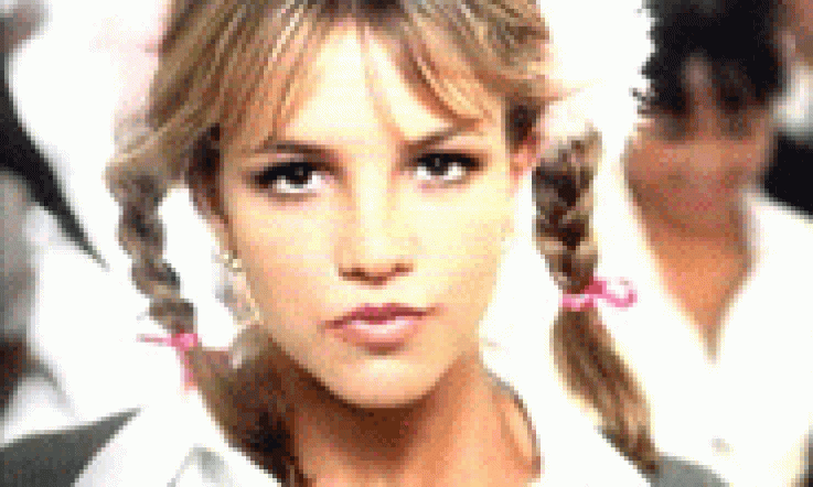 Watch: Creepy Face Morph Lindsay Lohen, Britney Spears