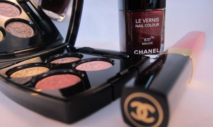 Éclats Du Soir De Chanel for Christmas 2012: First Look! 