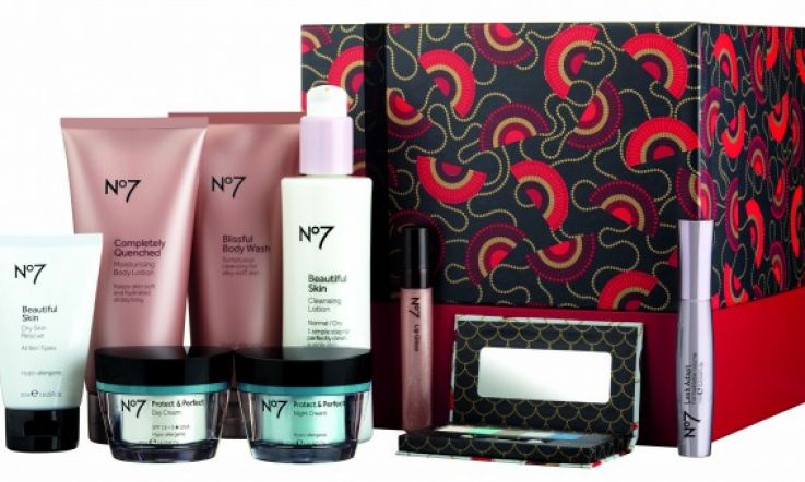 Boots Star Gift: No7 The Ultimate Collection is now €40 down from €85