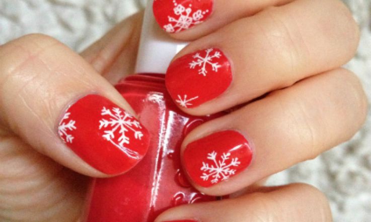 Beaut.ie Christmas Nail Art: Two Ways With Snowflakes