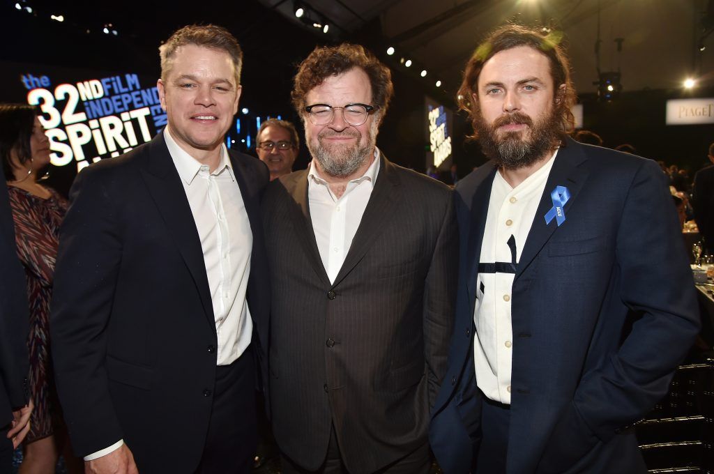 (L-R) Actor Matt Damon, playwright Kenneth Lonergan, and actor Casey Affleck attend the 2017 Film Independent Spirit Awards at the Santa Monica Pier on February 25, 2017 in Santa Monica, California.  (Photo by Alberto E. Rodriguez/Getty Images for Film Independent)