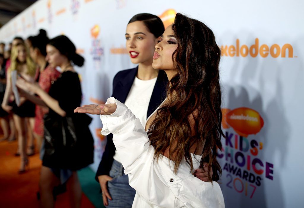 Actors Naomi Scott (L) and Becky G at Nickelodeon's 2017 Kids' Choice Awards at USC Galen Center on March 11, 2017 in Los Angeles, California.  (Photo by Christopher Polk/Getty Images)