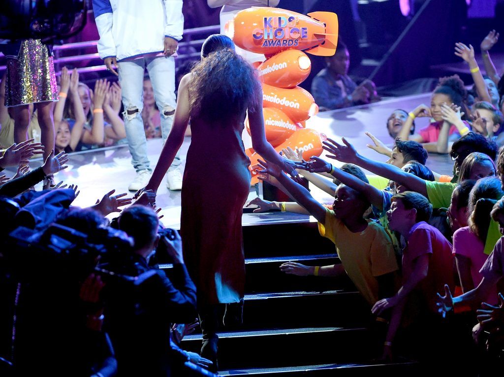 Actress Zendaya walks onstage to accept the award for Favorite Female TV Actor at Nickelodeon's 2017 Kids' Choice Awards at USC Galen Center on March 11, 2017 in Los Angeles, California.  (Photo by Kevin Winter/Getty Images)