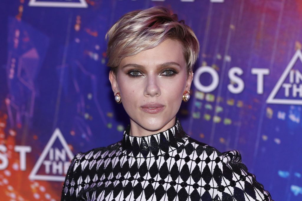 US actress Scarlett Johansson poses during the premiere of "Ghost in the Shell" on March 21, 2017 in Paris. (Photo by PATRICK KOVARIK/AFP/Getty Images)