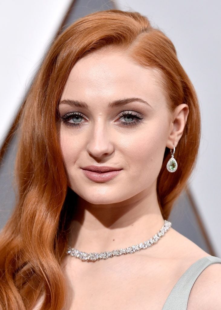 Sophie Turner attends the 88th Annual Academy Awards at Hollywood & Highland Center on February 28, 2016 in Hollywood, California.  (Photo by Kevork Djansezian/Getty Images)