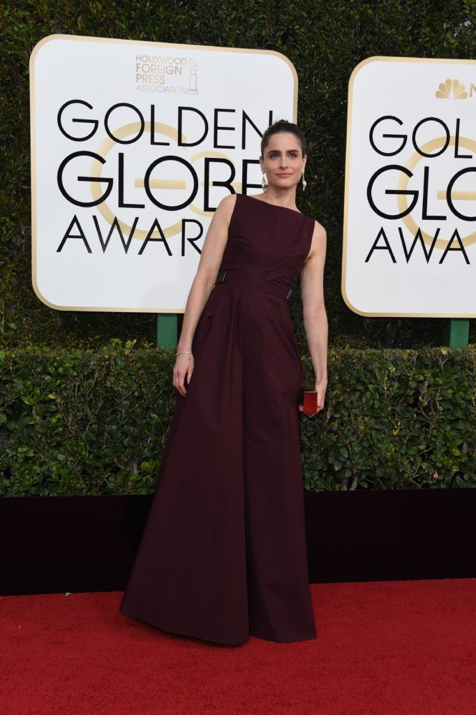 Actress Amanda Peet arrives at the 74th annual Golden Globe Awards, January 8, 2017, at the Beverly Hilton Hotel in Beverly Hills, California.        (Photo VALERIE MACON/AFP/Getty Images)