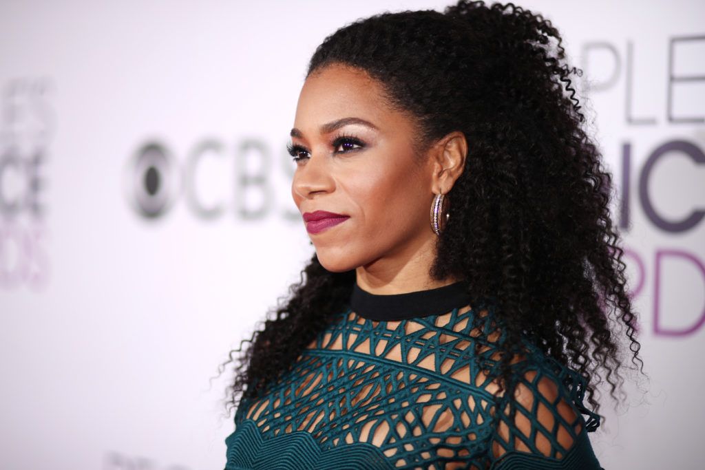 Kelly McCreary attends the People's Choice Awards 2017 at Microsoft Theater on January 18, 2017 in Los Angeles, California.  (Photo by Christopher Polk/Getty Images for People's Choice Awards)