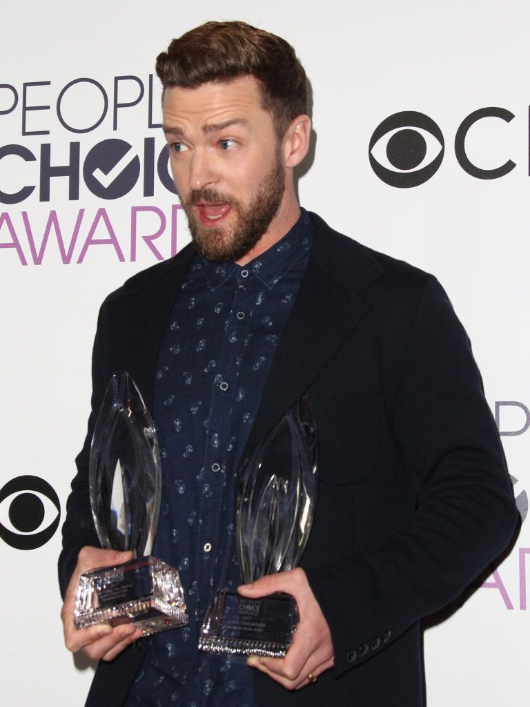 Entertainer Justin Timberlake poses in the press room during the People's Choice Awards 2017 at Microsoft Theater in Los Angeles, California, on January 18, 2017. (Photo TOMMASO BODDI/AFP/Getty Images)