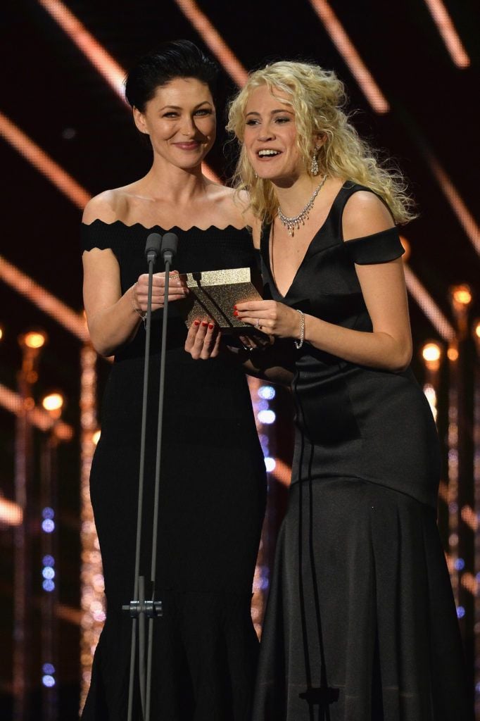 LONDON, ENGLAND - JANUARY 25:  Emma Willis and Pixie Lott on stage during the National Television Awards at The O2 Arena on January 25, 2017 in London, England.  (Photo by Jeff Spicer/Getty Images)