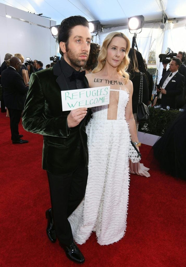 Simon Helberg (L) and Jocelyn Towne arrive at the 23rd Annual Screen Actors Guild Awards at The Shrine Auditorium on January 29, 2017 in Los Angeles, California.      (Photo MARK RALSTON/AFP/Getty Images)
