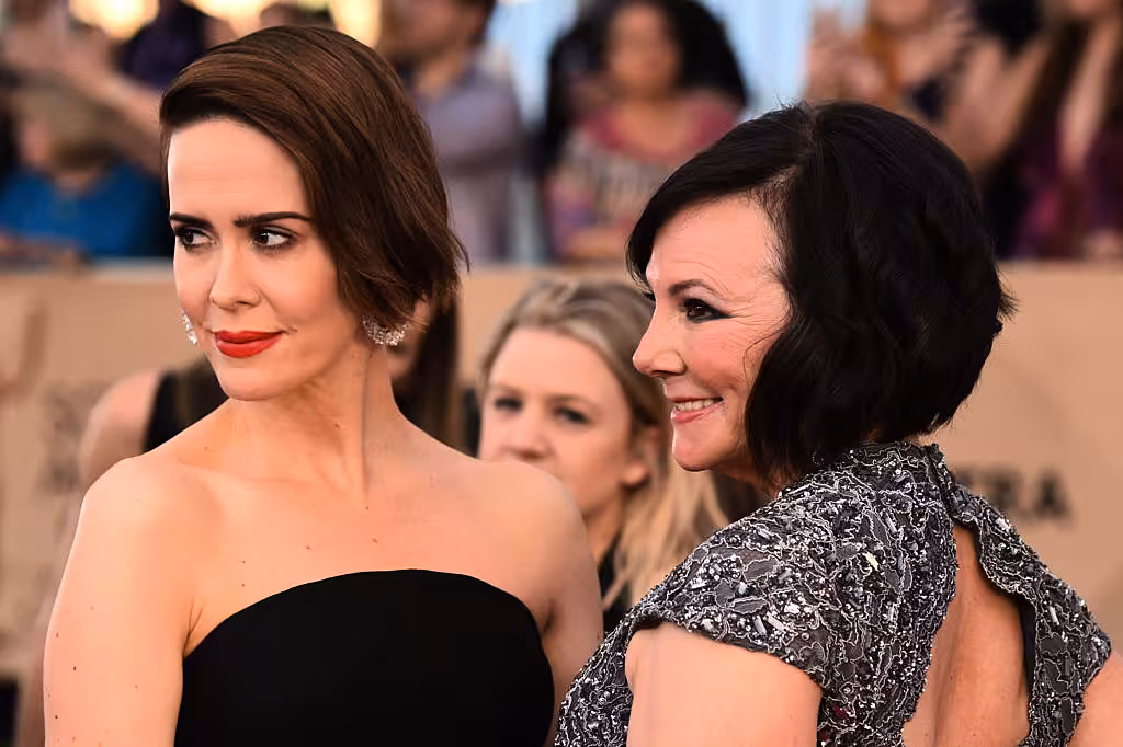 LOS ANGELES, CA - JANUARY 29:  Actor Sarah Paulson (L) and writer Marcia Clark attend The 23rd Annual Screen Actors Guild Awards at The Shrine Auditorium on January 29, 2017 in Los Angeles, California. 26592_008  (Photo by Frazer Harrison/Getty Images)