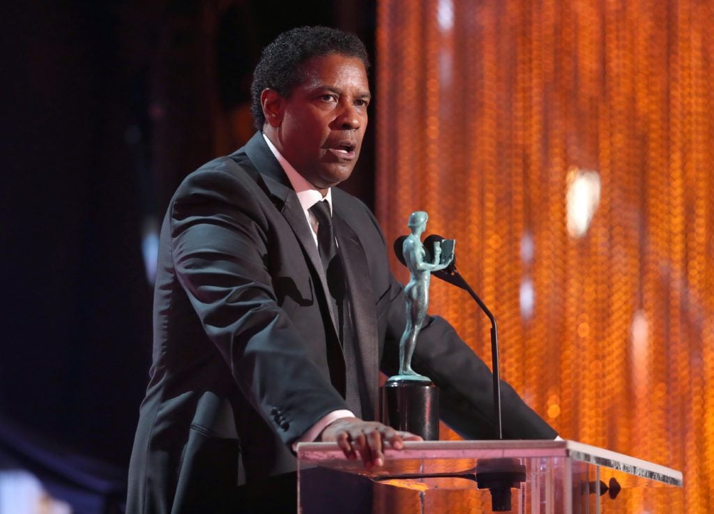 LOS ANGELES, CA - JANUARY 29:  Actor Denzel Washington, accepting the award for Male Actor in a Leading Role, during The 23rd Annual Screen Actors Guild Awards at The Shrine Auditorium on January 29, 2017 in Los Angeles, California. 26592_012  (Photo by Christopher Polk/Getty Images for TNT)