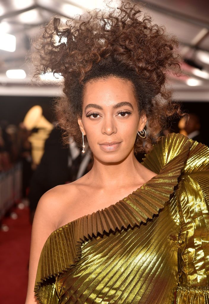 LOS ANGELES, CA - FEBRUARY 12:  Singer/Songwriter Solange Knowles attends The 59th GRAMMY Awards at STAPLES Center on February 12, 2017 in Los Angeles, California.  (Photo by Alberto E. Rodriguez/Getty Images for NARAS)