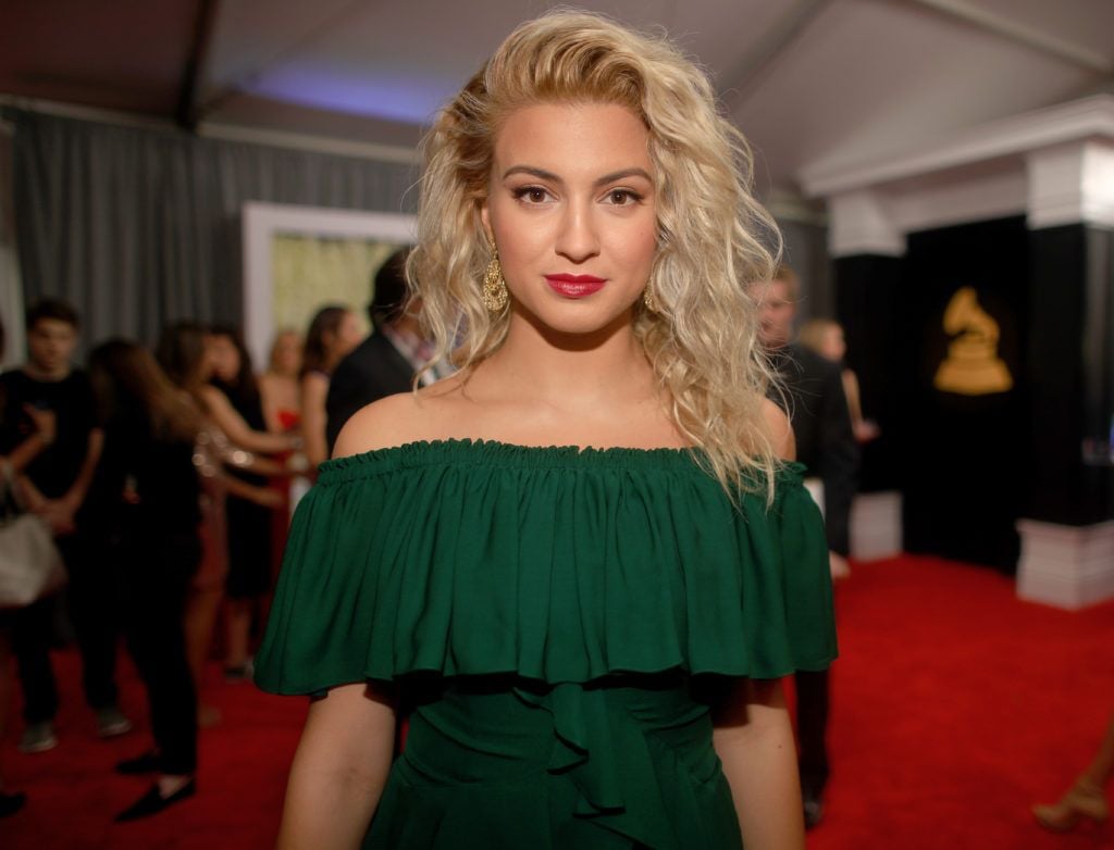 LOS ANGELES, CA - FEBRUARY 12: Singer/Songwriter Tori Kelly attends The 59th GRAMMY Awards at STAPLES Center on February 12, 2017 in Los Angeles, California.  (Photo by Christopher Polk/Getty Images for NARAS)