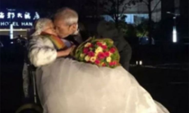 Husband tells wife of 67 years he loves her for the first time with very grand gesture