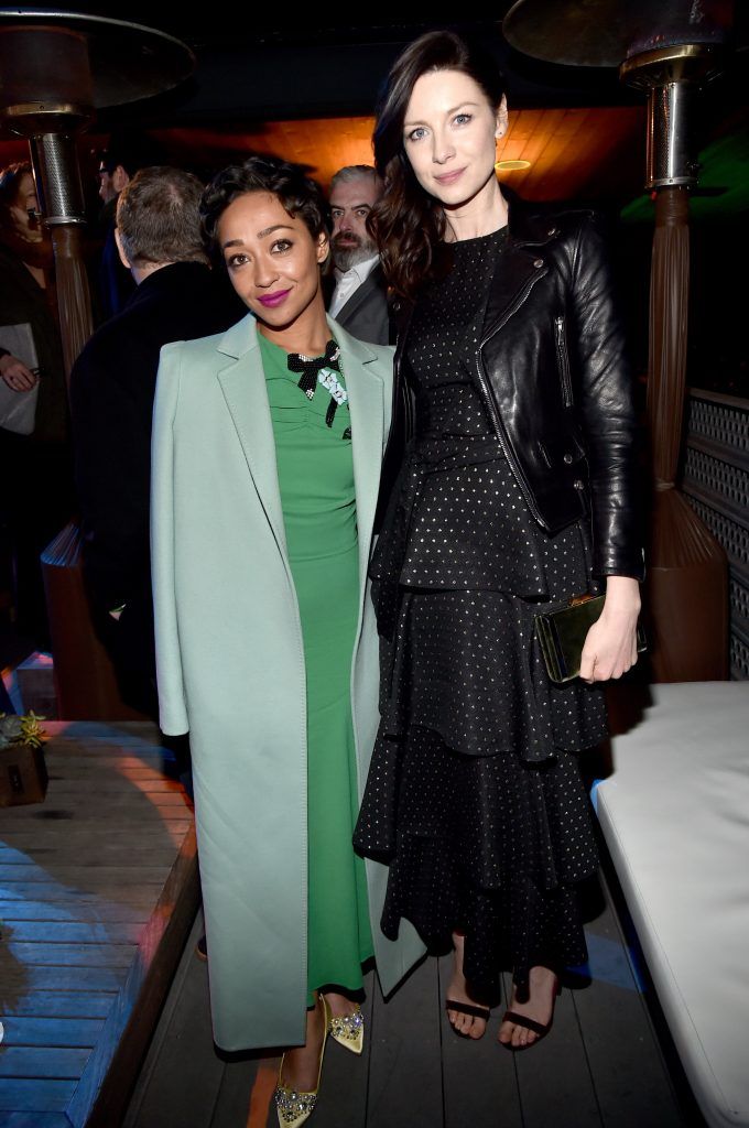 Honorees Ruth Negga (L) and Caitriona Balfe attend the 12th Annual US-Ireland Aliiance's Oscar Wilde Awards event at Bad Robot on February 23, 2017 in Santa Monica, California.  (Photo by Alberto E. Rodriguez/Getty Images for US-Ireland Alliance )