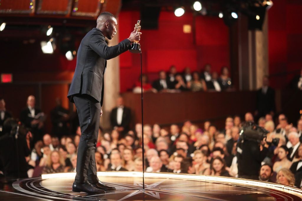 HOLLYWOOD, CA - FEBRUARY 26:  Actor Mahershala Ali accepts the Best Supporting Actor award for 'Moonlight' onstage during the 89th Annual Academy Awards at Hollywood & Highland Center on February 26, 2017 in Hollywood, California.  (Photo by Christopher Polk/Getty Images)
