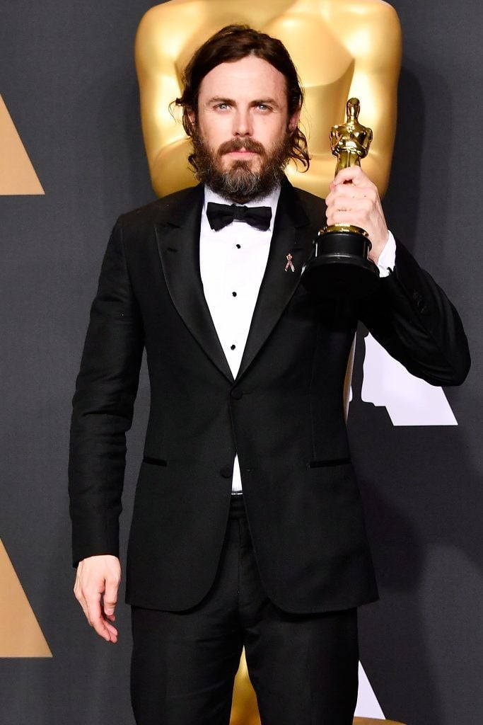 HOLLYWOOD, CA - FEBRUARY 26:  Actor Casey Affleck, winner of Best Actor for 'Manchester by the Sea' poses in the press room during the 89th Annual Academy Awards at Hollywood & Highland Center on February 26, 2017 in Hollywood, California.  (Photo by Frazer Harrison/Getty Images)