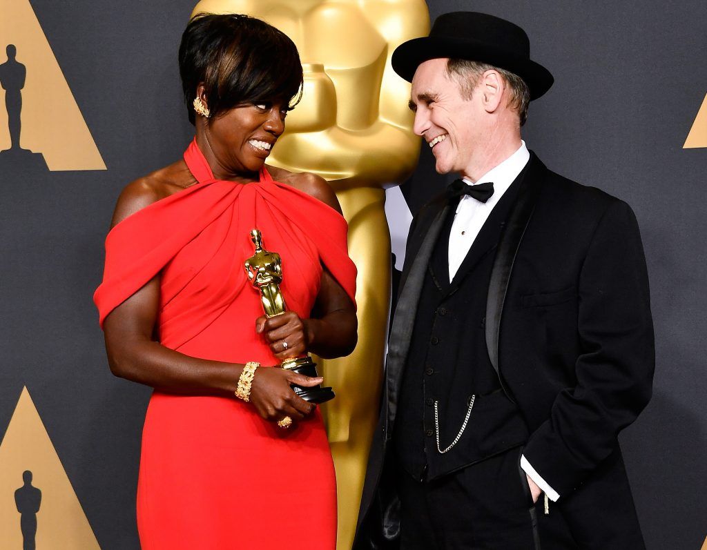 HOLLYWOOD, CA - FEBRUARY 26:  Actor Viola Davis, winner of the Best Supporting Actress award for 'Fences' and actor Mark Rylance pose in the press room during the 89th Annual Academy Awards at Hollywood & Highland Center on February 26, 2017 in Hollywood, California.  (Photo by Frazer Harrison/Getty Images)