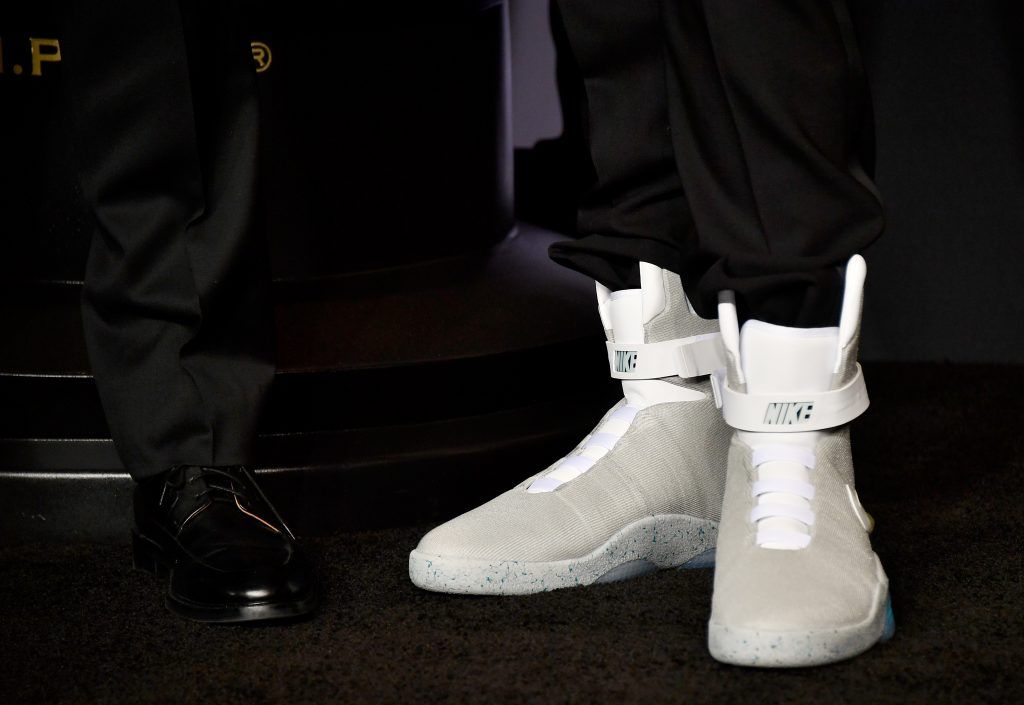 HOLLYWOOD, CA - FEBRUARY 26:  Actor Seth Rogen, shoe detail, poses in the press room during the 89th Annual Academy Awards at Hollywood & Highland Center on February 26, 2017 in Hollywood, California.  (Photo by Frazer Harrison/Getty Images)