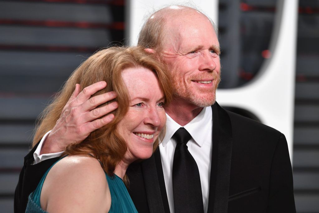 BEVERLY HILLS, CA - FEBRUARY 26:  Actor Cheryl Howard (L) and filmmaker Ron Howard attend the 2017 Vanity Fair Oscar Party hosted by Graydon Carter at Wallis Annenberg Center for the Performing Arts on February 26, 2017 in Beverly Hills, California.  (Photo by Pascal Le Segretain/Getty Images)