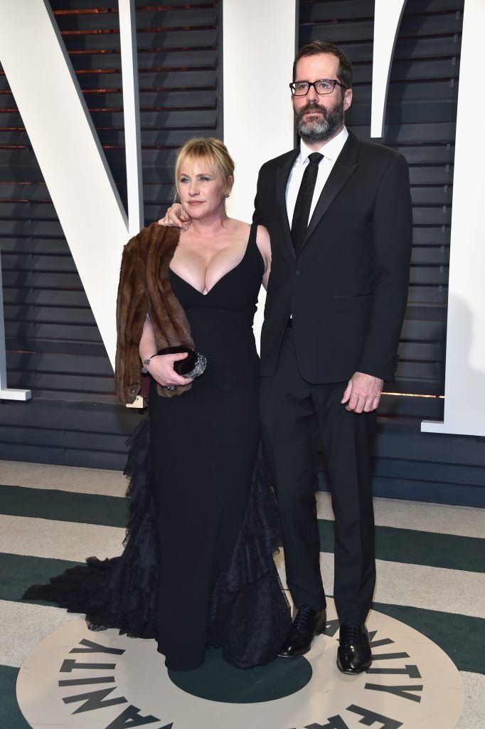 BEVERLY HILLS, CA - FEBRUARY 26:  Actor Patricia Arquette (L) and artist Eric White attend the 2017 Vanity Fair Oscar Party hosted by Graydon Carter at Wallis Annenberg Center for the Performing Arts on February 26, 2017 in Beverly Hills, California.  (Photo by Pascal Le Segretain/Getty Images)