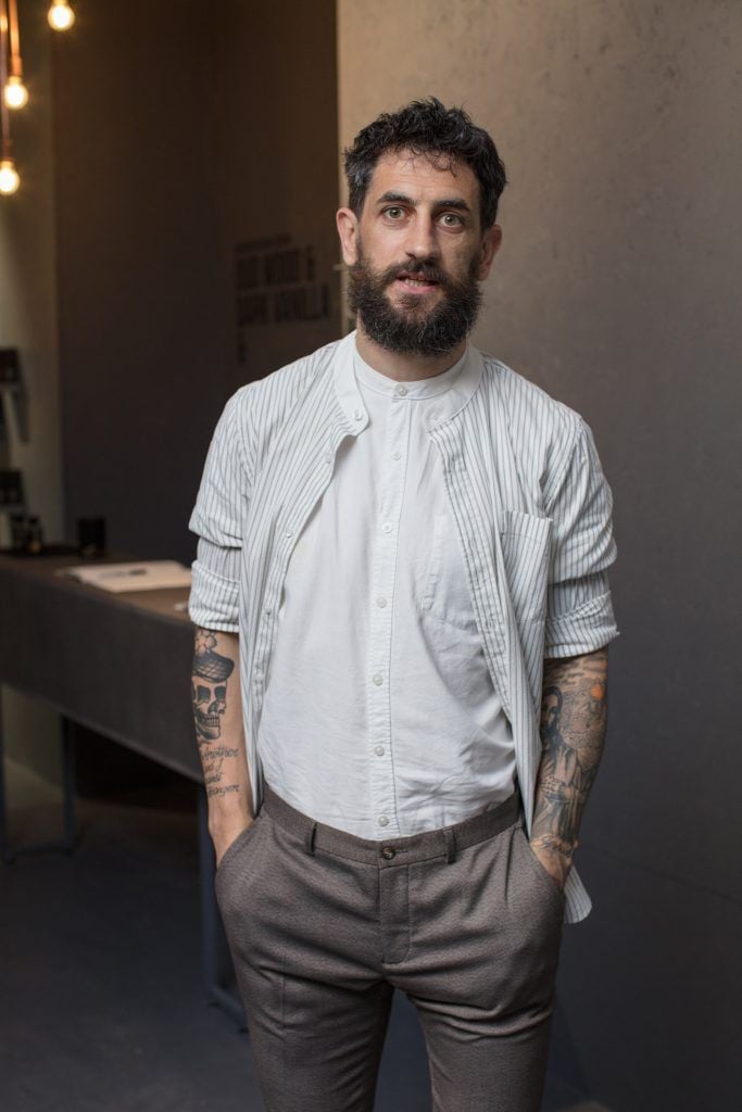 Paul Galvin pictured at the first ever Lynx pop-up shop in Ireland. Guys can drop into 60 South William Street to avail of haircuts from Lynx grooming experts - redeemable with product. Photo: Anthony Woods