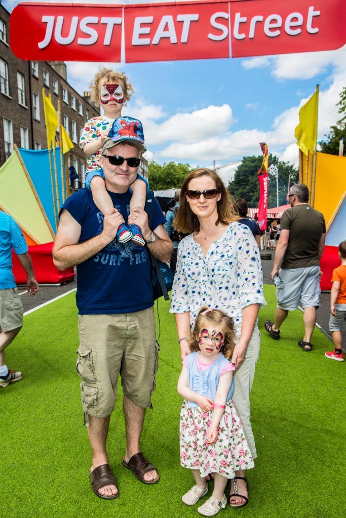 The  O'Conner Family ,  at the Just Eat Street at City Spectacular in Merrion Square. Photo by Allenkielyphotography.com