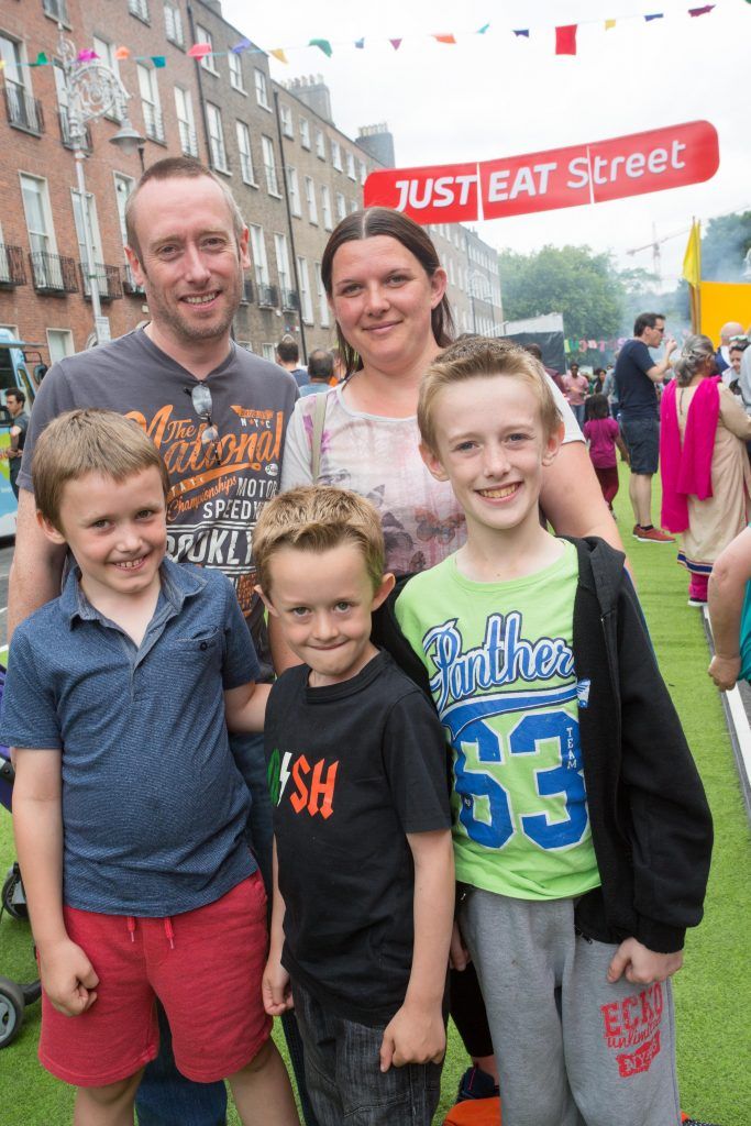 The Byrne Family pictured at the Just Eat Street at City Spectacular in Merrion Square. Photo by Allenkielyphotography.com