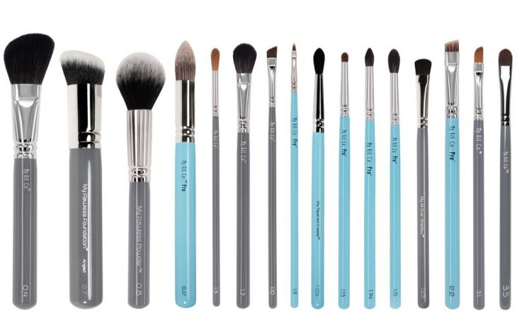 The do-it-all makeup brush from My Kit Co everyone should own