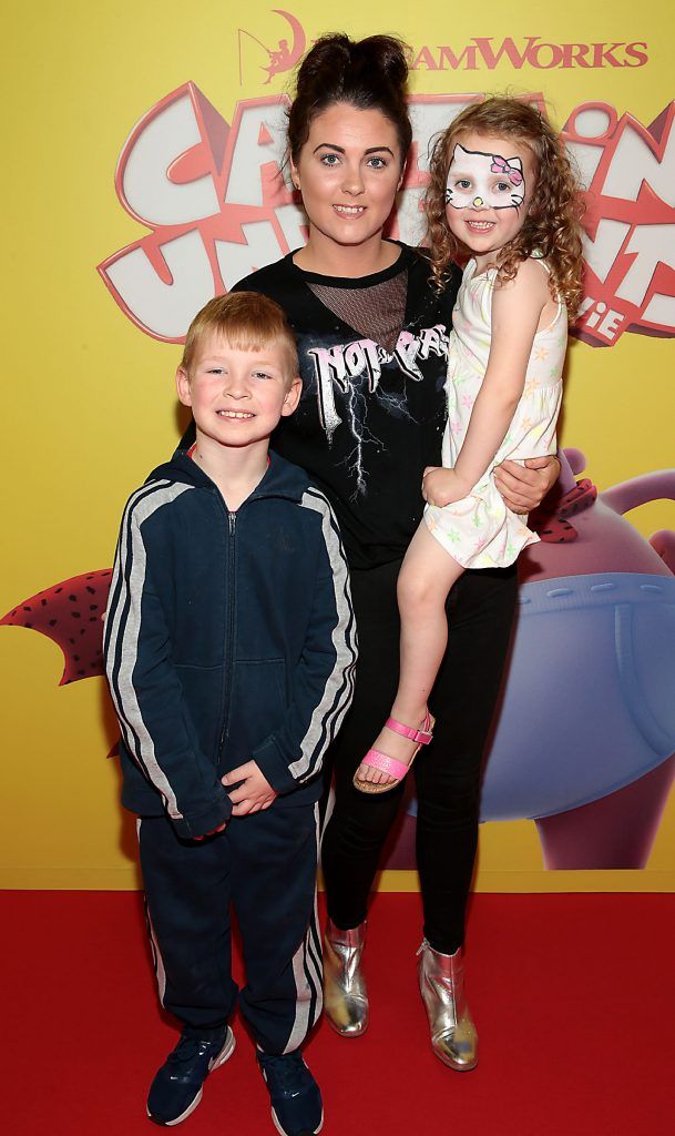 Amanda Prew with Stephen Prew and Kara Leigh Prew at the special family preview screening of Captain Underpants: The First Epic Movie at the Odeon Cinema in Point Village, Dublin. Photo by Brian McEvoy