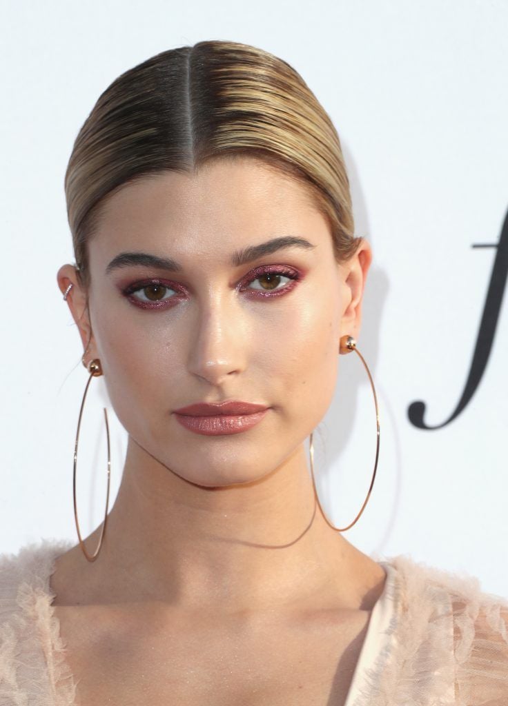 Model Hailey Baldwin attends the Daily Front Row's 3rd Annual Fashion Los Angeles Awards at Sunset Tower Hotel on April 2, 2017 in West Hollywood, California.  (Photo by Frederick M. Brown/Getty Images)