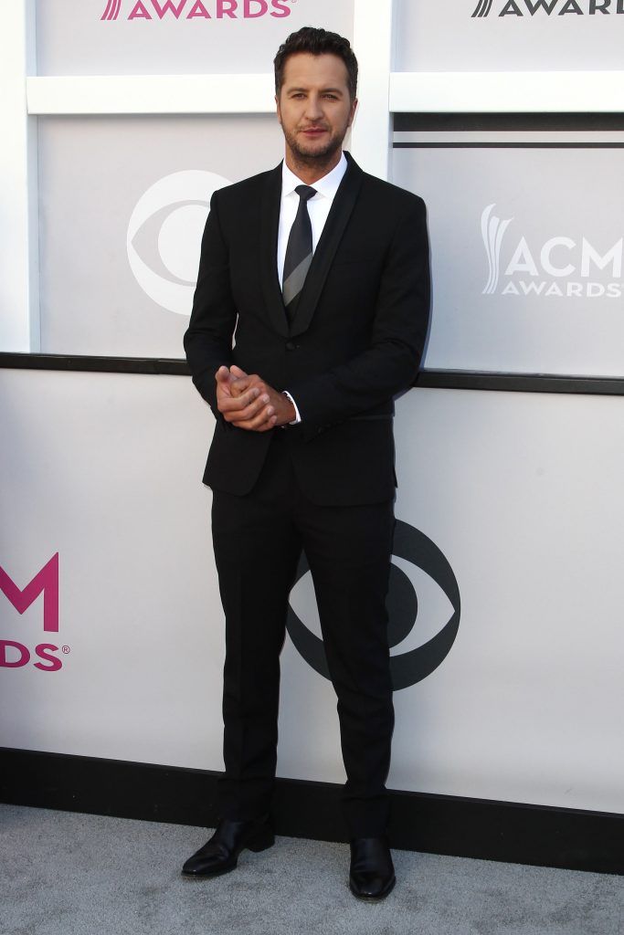 Recording artist Luke Bryan arrives for the 52nd Academy of Country Music Awards on April 2, 2017, at the T-Mobile Arena in Las Vegas, Nevada.  (Photo TOMMASO BODDI/AFP/Getty Images)