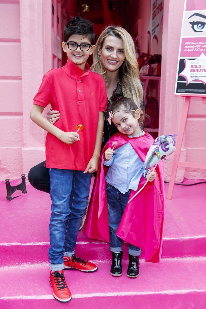 Melissa Mills Bari with Seif and Hana Bari pictured at the launch of the Benefit Cosmetics Bold is Beautiful Charity Campaign with a pop up pink shop on South William Street Dublin. Proceeds go to the Look Good Feel Better and Daisy House Ireland charities. Picture Andres Poveda