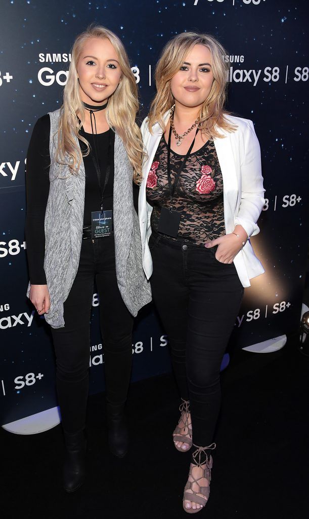 Kendra Becker and Ali Ryan pictured at the launch event for the new Samsung Galaxy S8 and S8+ at the RHK, Dublin. Pic: Brian McEvoy