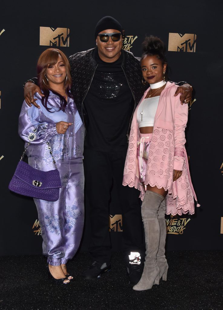 LOS ANGELES, CA - MAY 07:  (L-R) Simone Smith, rapper LL Cool J, and Nina Simone Smith attend the 2017 MTV Movie And TV Awards at The Shrine Auditorium on May 7, 2017 in Los Angeles, California.  (Photo by Alberto E. Rodriguez/Getty Images)