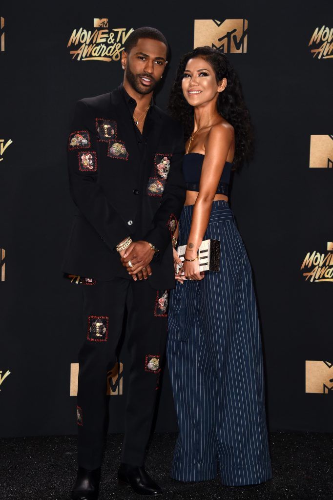 LOS ANGELES, CA - MAY 07:  Recording artists Big Sean and Jhene Aiko attend the 2017 MTV Movie And TV Awards at The Shrine Auditorium on May 7, 2017 in Los Angeles, California.  (Photo by Alberto E. Rodriguez/Getty Images)