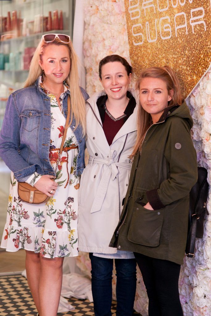Tara O'Brien, Ciara Woodbyrne & Eavan Moloney pictured at Brown Sugar's 2017 Summer Showcase in conjunction with the Smart Blondes Use Smartbond initiative. The event took place in Brown Sugar, No 50 South William Street, on Tuesday 9th May 2017. Photographer: Konrad Kubic