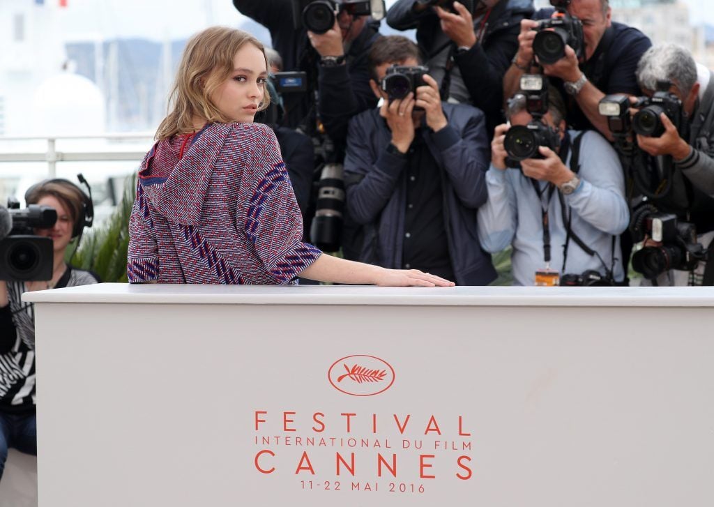 Lily-Rose Depp attends the 'The Dancer' (La Danseuse) Photocall during the 69th annual Cannes Film Festival at the Palais des Festivals on May 13, 2016 in Cannes, France.  (Photo by Andreas Rentz/Getty Images)